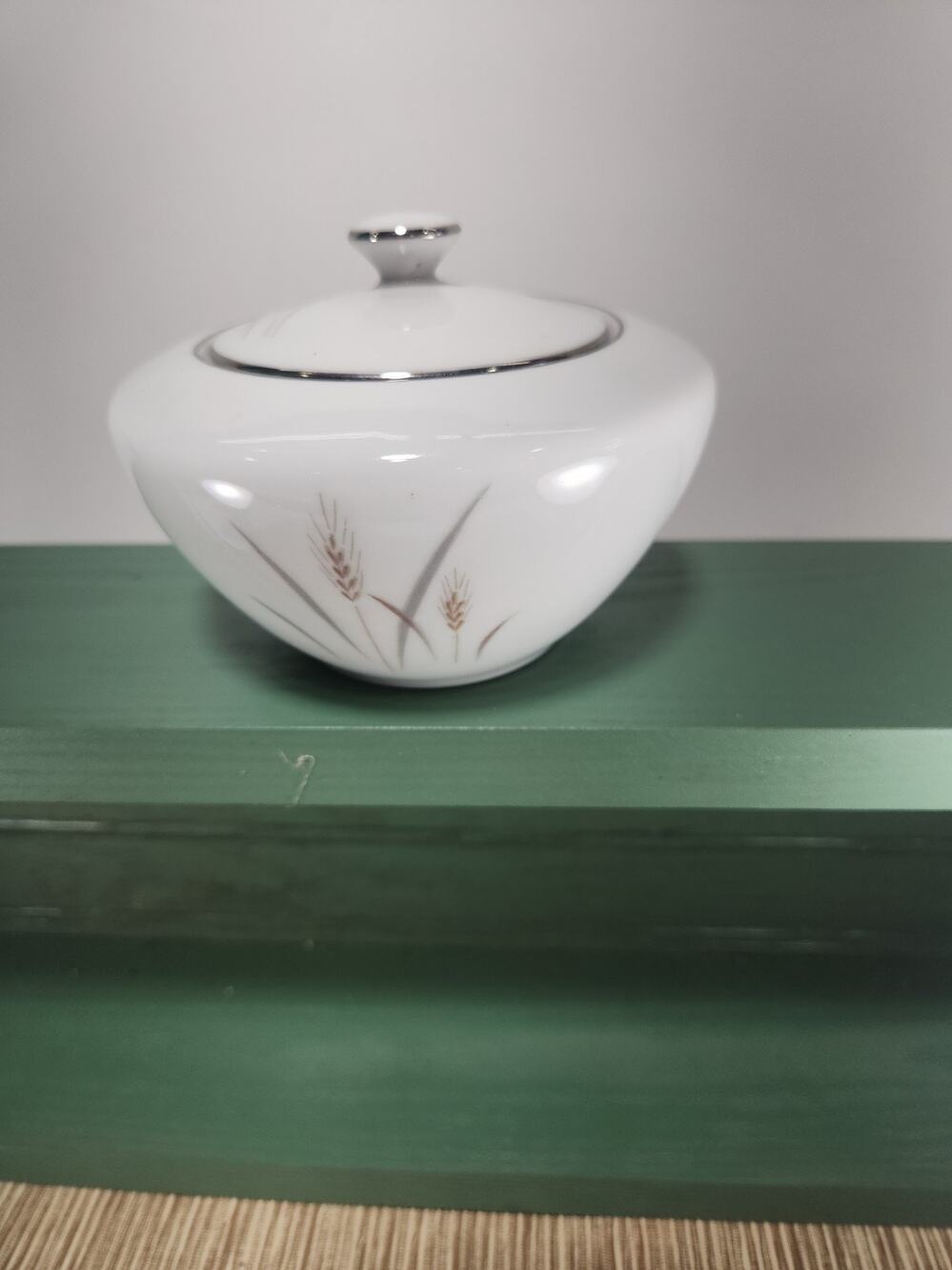 Vintage Fine China Japan Platinum Wheat Covered Sugar Bowl Lid Platinum Trim